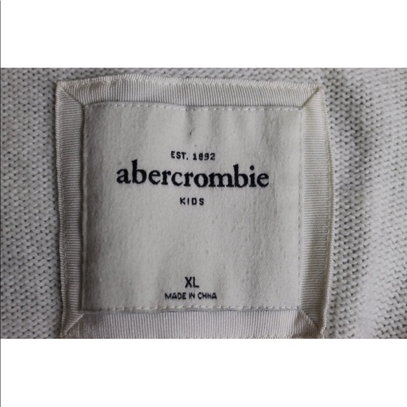 2/$20 Lot of 3 Ambercrombie Girl Cardigan Sweater L-XL, Old Navy Pullover - Picture 13 of 13